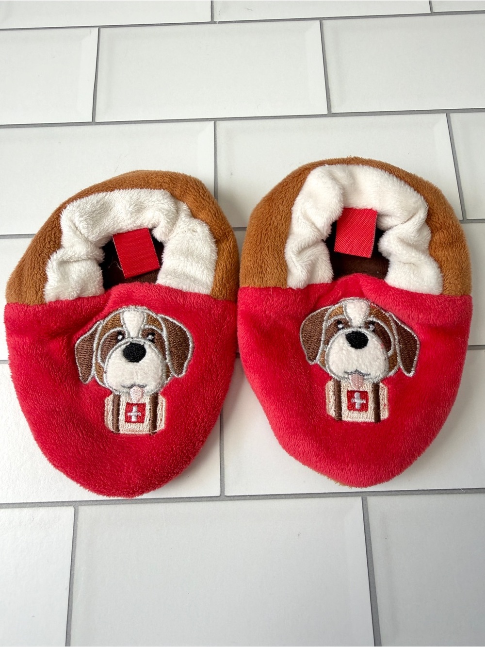 6-12M🇨🇭 Mawico Switzerland Swiss Puppy St. Bernard Dog Plush Infant Slippers